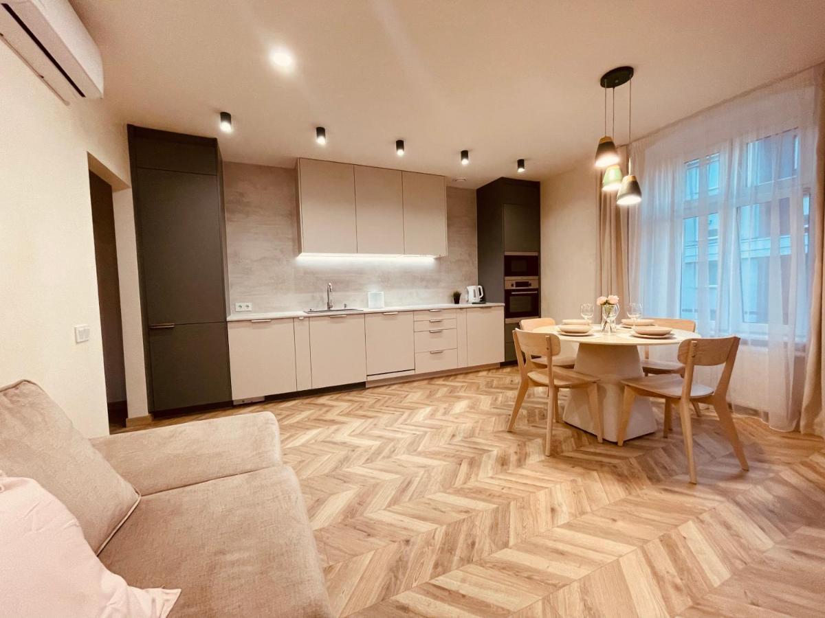 Kobiela Apartments Family Delux Ktw City Center Katowice Exteriör bild