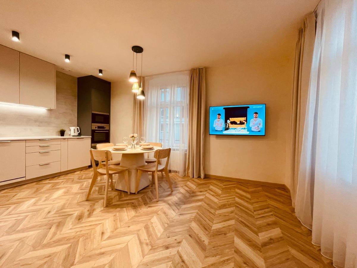 Kobiela Apartments Family Delux Ktw City Center Katowice Exteriör bild