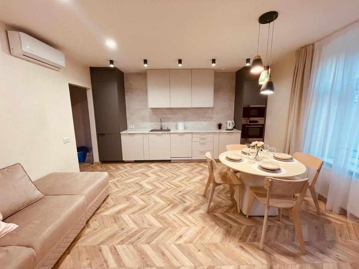 Kobiela Apartments Family Delux Ktw City Center Katowice Exteriör bild